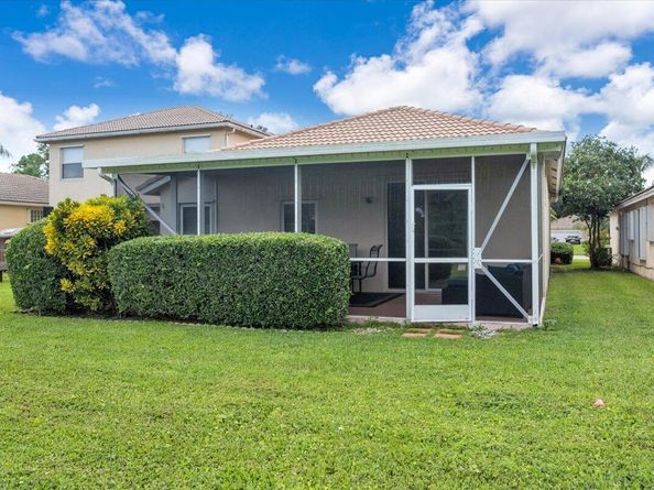 114 Prestige Drive, Royal Palm Beach FL 33411