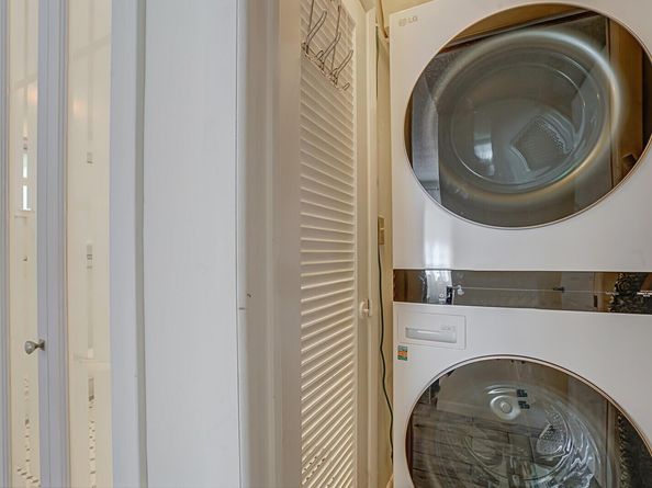 202 High Point Terrace W A, Delray Beach FL 33445