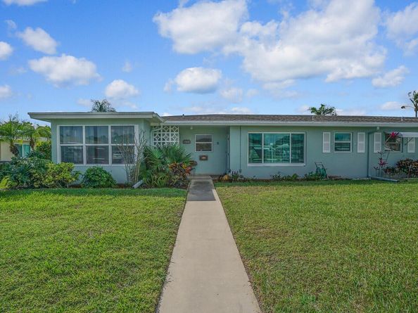 202 High Point Terrace W A, Delray Beach FL 33445