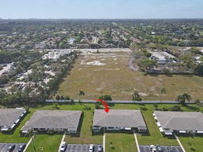 202 High Point Terrace W A, Delray Beach FL 33445