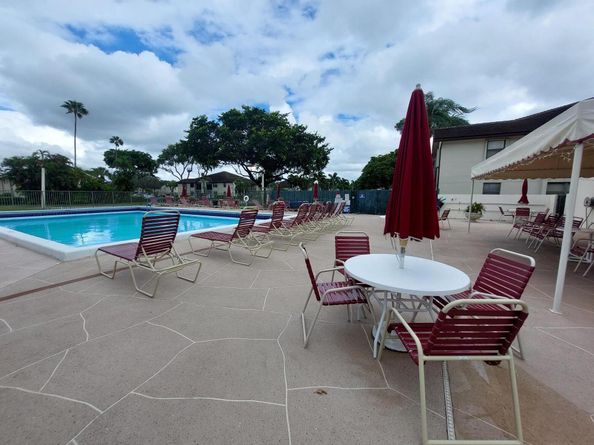 7770 Tahiti Lane 206, Lake Worth FL 33467