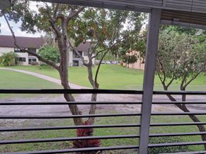 7770 Tahiti Lane 206, Lake Worth FL 33467