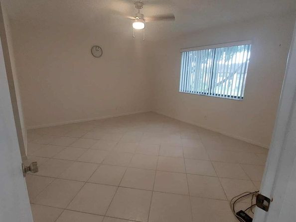 7770 Tahiti Lane 206, Lake Worth FL 33467