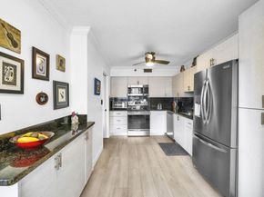 7178 Promenade Dr 202, Boca Raton FL 33433