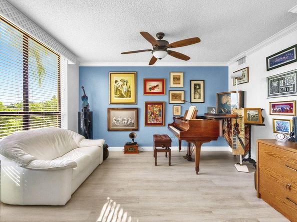 7178 Promenade Dr 202, Boca Raton FL 33433