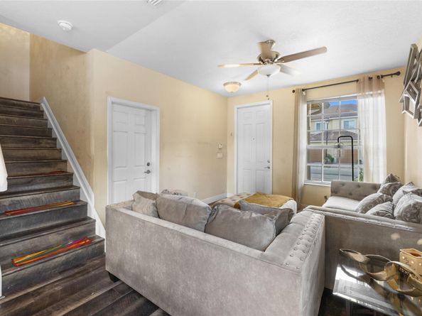 3230 NW 32nd Terrace 3230, Oakland Park FL 33309