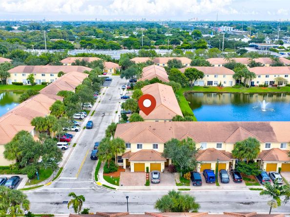 3230 NW 32nd Terrace 3230, Oakland Park FL 33309