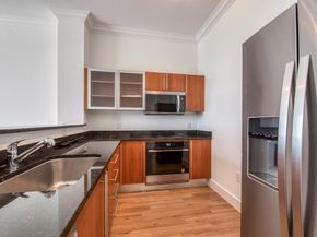 1551 N Flagler Drive Uph 8, West Palm Beach FL 33401