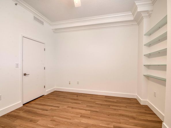 1551 N Flagler Drive Uph 8, West Palm Beach FL 33401