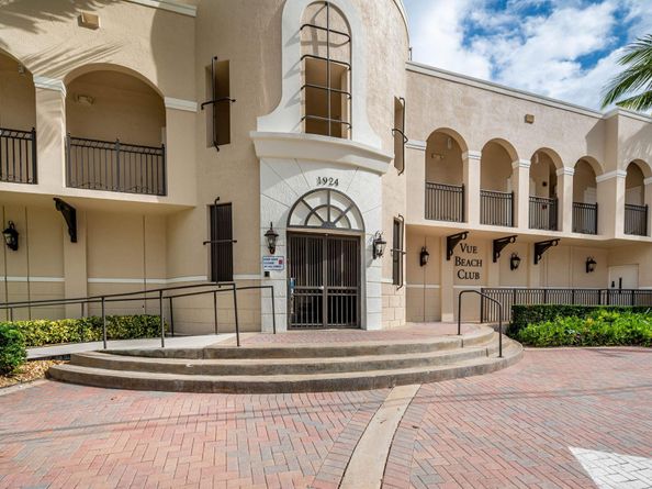 2011 N Ocean Blvd 206, Fort Lauderdale FL 33305