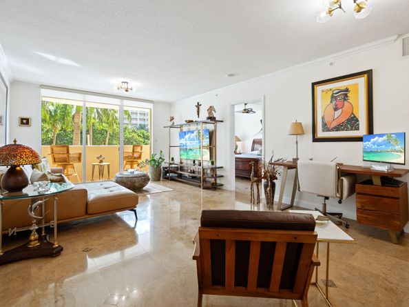 2011 N Ocean Blvd 206, Fort Lauderdale FL 33305