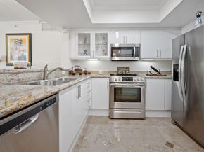 2011 N Ocean Blvd 206, Fort Lauderdale FL 33305