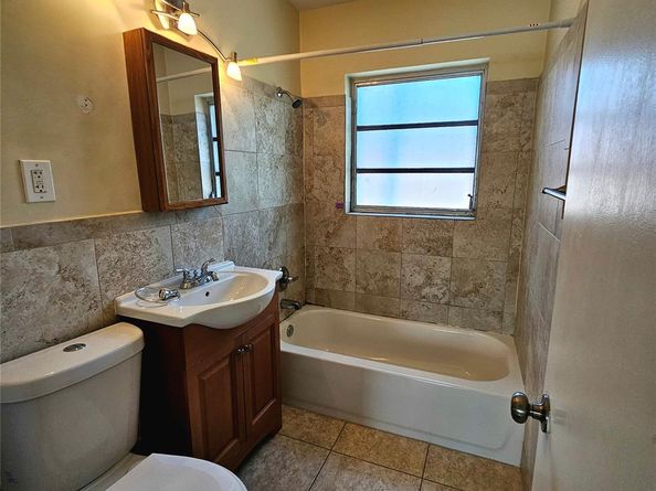 1340 SW 32nd Ave, Fort Lauderdale FL 33312