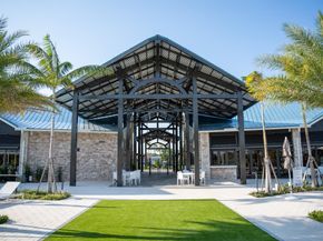 13872 Greensview Drive, Palm Beach Gardens FL 33418