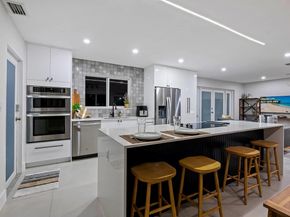 4311 NE 15th Ave, Oakland Park FL 33334