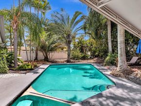1580 NE 35th St, Oakland Park FL 33334
