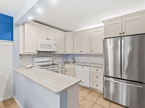 234 Pine Hov Circle B1, Greenacres FL 33463