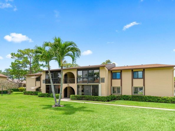 234 Pine Hov Circle B1, Greenacres FL 33463