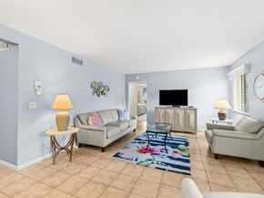234 Pine Hov Circle B1, Greenacres FL 33463