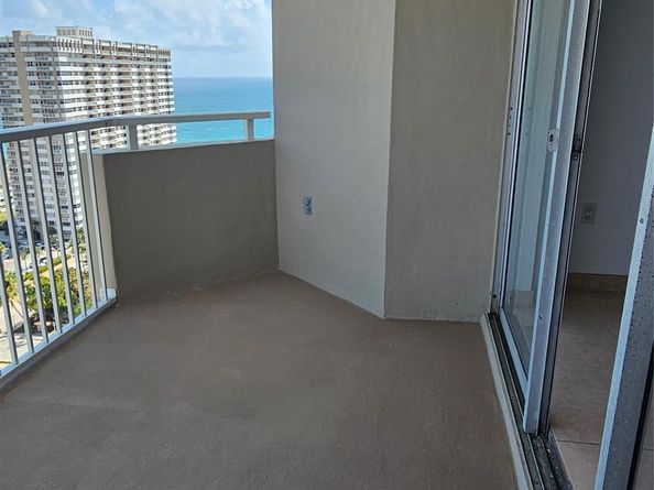 1985 S Ocean Dr 20D, Hallandale Beach FL 33009
