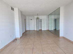 1985 S Ocean Dr 20D, Hallandale Beach FL 33009