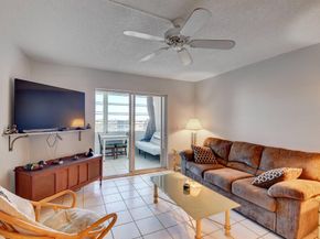 2620 NE 1st Court 403, Boynton Beach FL 33435