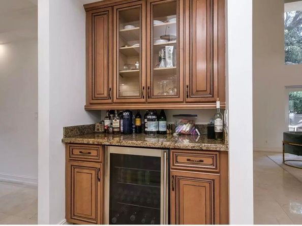 5970 SW 37th Ter, Fort Lauderdale FL 33312