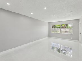 5102 NW 36th Street 408, Lauderdale Lakes FL 33319