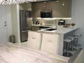 2000 Metropica Way 811, Sunrise FL 33323