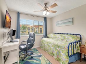 127 Yacht Club Way 111, Hypoluxo FL 33462