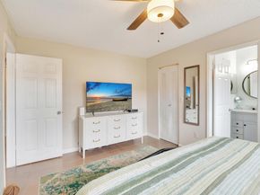 127 Yacht Club Way 111, Hypoluxo FL 33462