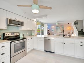 127 Yacht Club Way 111, Hypoluxo FL 33462