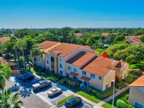 127 Yacht Club Way 111, Hypoluxo FL 33462
