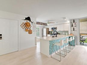 127 Yacht Club Way 111, Hypoluxo FL 33462