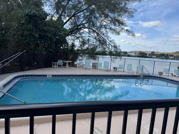 4311 Crystal Lake Drive 119, Deerfield Beach FL 33064
