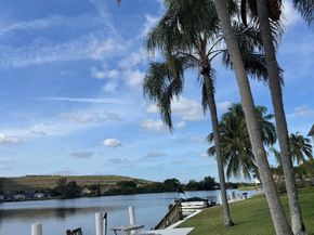 4311 Crystal Lake Drive 119, Deerfield Beach FL 33064