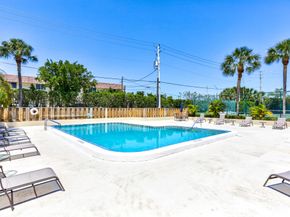 11390 Twelve Oaks Way 420, North Palm Beach FL 33408