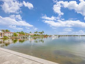 11390 Twelve Oaks Way 420, North Palm Beach FL 33408