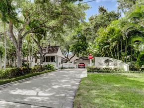 11390 Twelve Oaks Way 420, North Palm Beach FL 33408