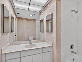 11390 Twelve Oaks Way 420, North Palm Beach FL 33408