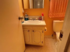 131 Camden F, West Palm Beach FL 33417