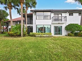 16671 Traders Crossing N 122, Jupiter FL 33477