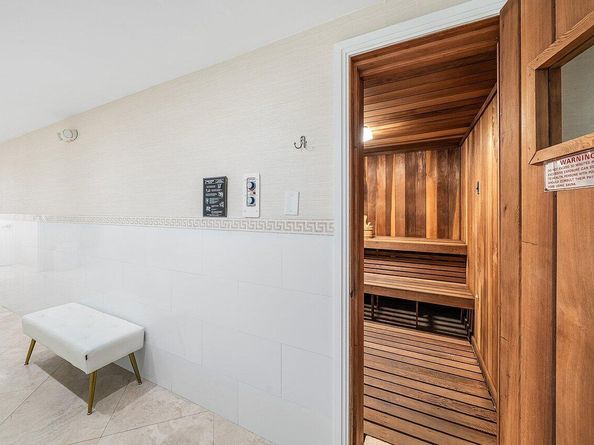 400 N Flagler Drive 2201, West Palm Beach FL 33401