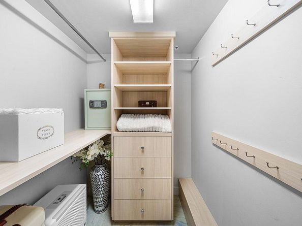 400 N Flagler Drive 2201, West Palm Beach FL 33401