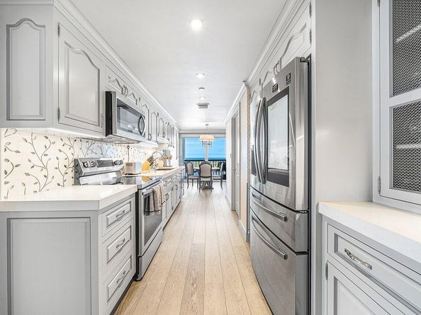 400 N Flagler Drive 2201, West Palm Beach FL 33401