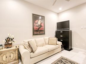 12095 Bastille Cir, Parkland FL 33076