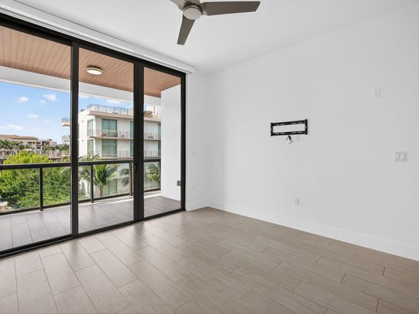 30 Isle Of Venice Dr 403, Fort Lauderdale FL 33301