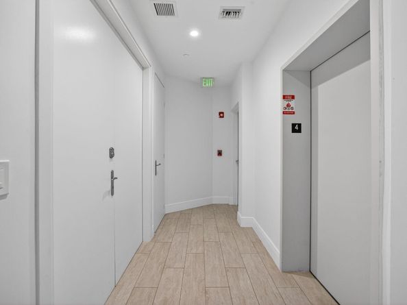 30 Isle Of Venice Dr 403, Fort Lauderdale FL 33301