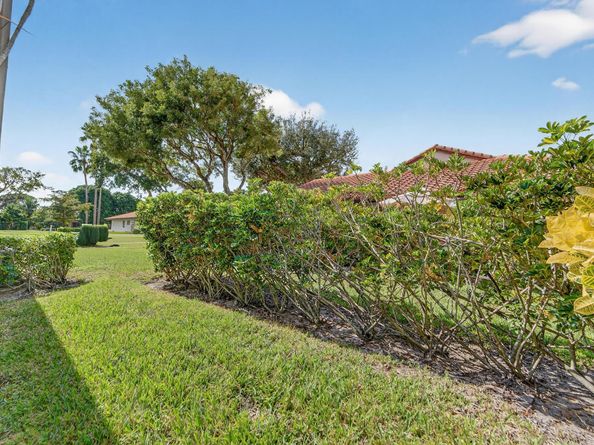 6215 Kings Gate Circle, Delray Beach FL 33484