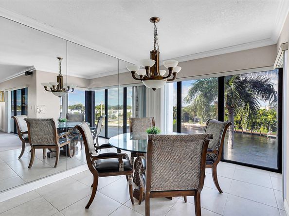 1839 Middle River Dr 302, Fort Lauderdale FL 33305